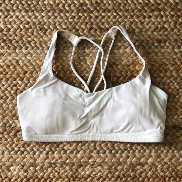 lululemon athletica Other - Lululemon Free to Be Bra Size 6